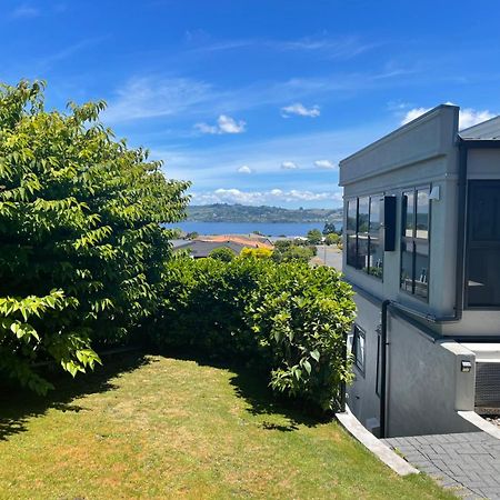 Lake Taupo Holiday Home エクステリア 写真